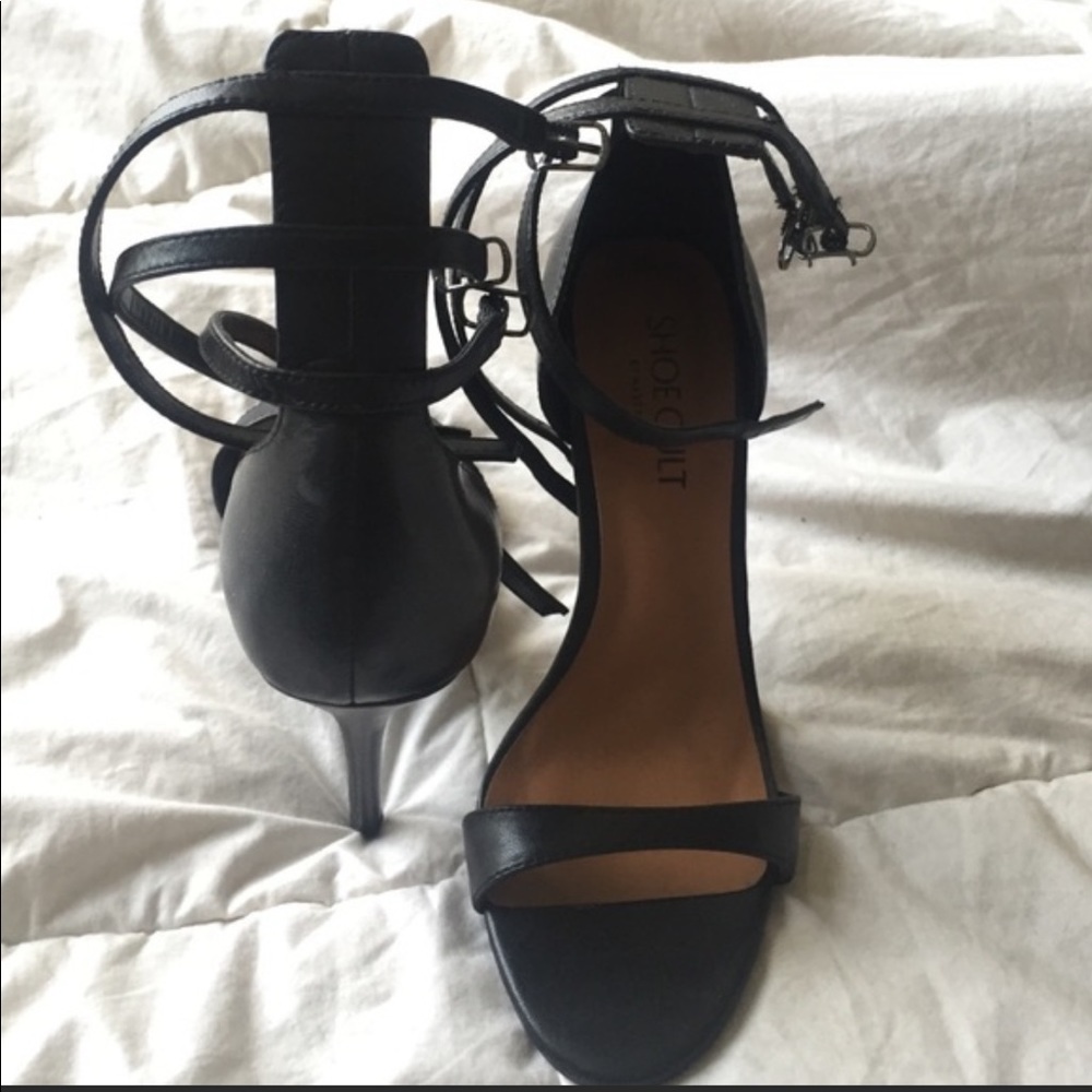 IN SEARCH OF NASTY GAL SANDALS